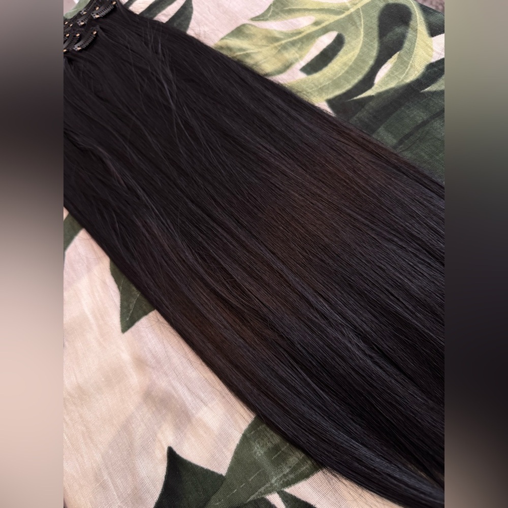 Human hair blend 24 In Black Clip in Hair Extensions Straight Beautiful‎ Hair - Picture 7 of 8